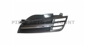 Acessar a peça Grelha esquerda preta com friso cromada Acessar a peça Grelha esquerda preta com friso cromada