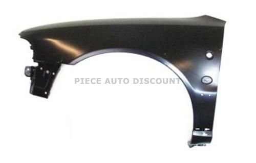 Acessar a peça Guarda lama frente esq. com piloto quadrado com anagrama+friso+talonera 1996->1997