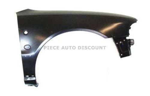 Acessar a peça Guarda lama frente dir. com piloto quadrado com anagrama+friso+talonera 1996->1997