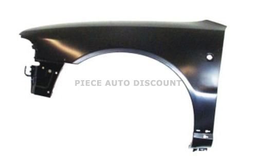 Acessar a peça Guarda lama frente esq. com piloto quadrado sem anagrama com friso+talonera 1997->1999