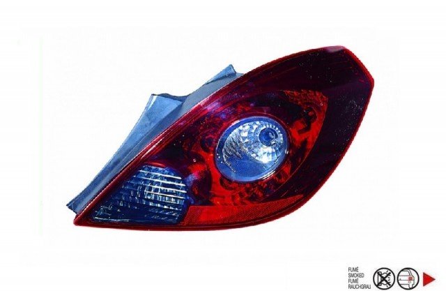 Acessar a peça Farolim traseiro direito 3ptes Fumado