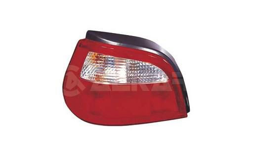 Acessar a peça Grupo optico traseiro esquerdobranco py21w+r5w+p21wx2+p21/5w 5 portas tipo he