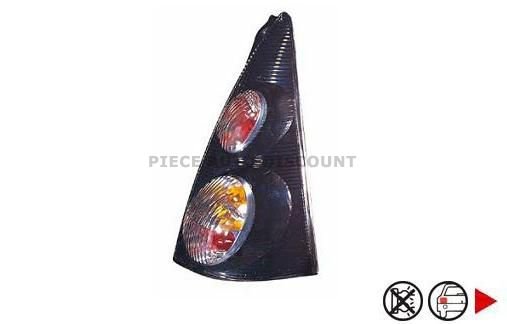 Acessar a peça Farolim traseiro direito Acessar a peça Farolim traseiro direito