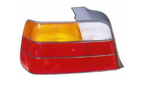 Acessar a peça Grupo optico traseiro esquerdoâmbar r5w+p21wx4 4 portas