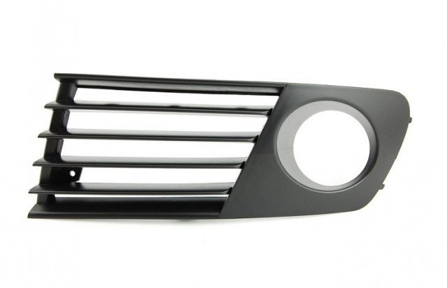 Acessar a peça Grelha esquerda para choques frente com buraco nevoeiro