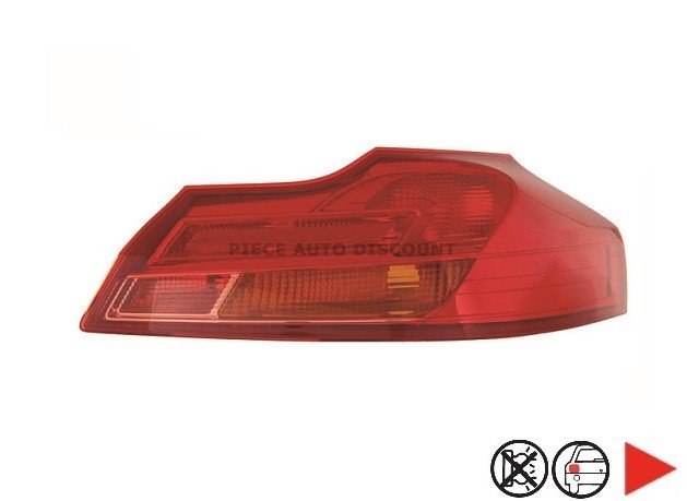 Acessar a peça Farolim traseiro direito da carrinha Acessar a peça Farolim traseiro direito da carrinha