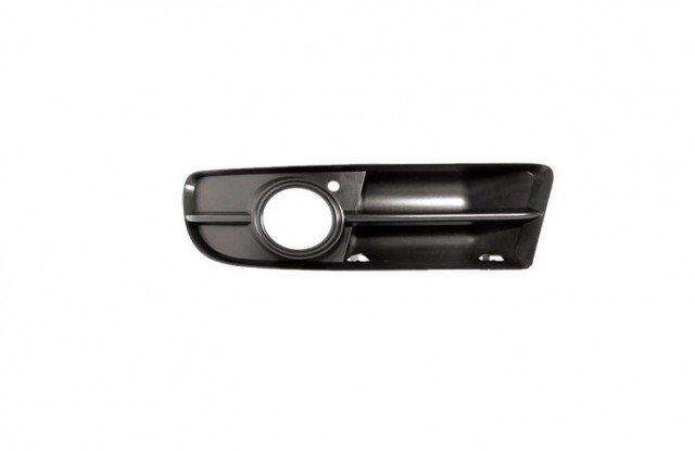 Acessar a peça Grelha direita para choques frente com buraco nevoeiro fechada s-line