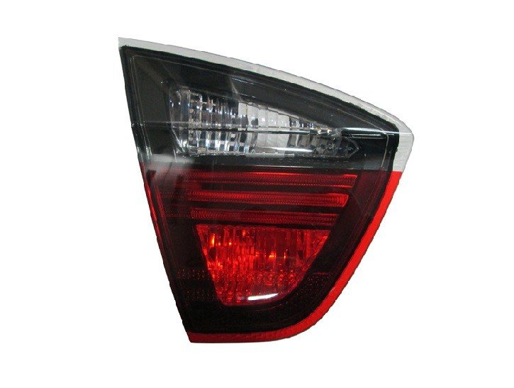 Acessar a peça Luz interior traseira direita Vermelho - Fumo [Berlina] [Berlina