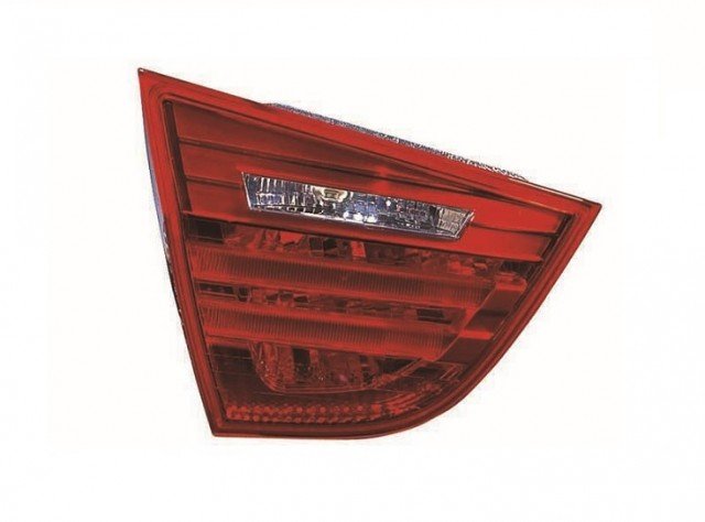 Acessar a peça Grupo optico interior traseiro esquerdo led 4 portas