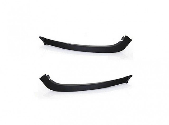 Acessar a peça Kit frisos baixo farol