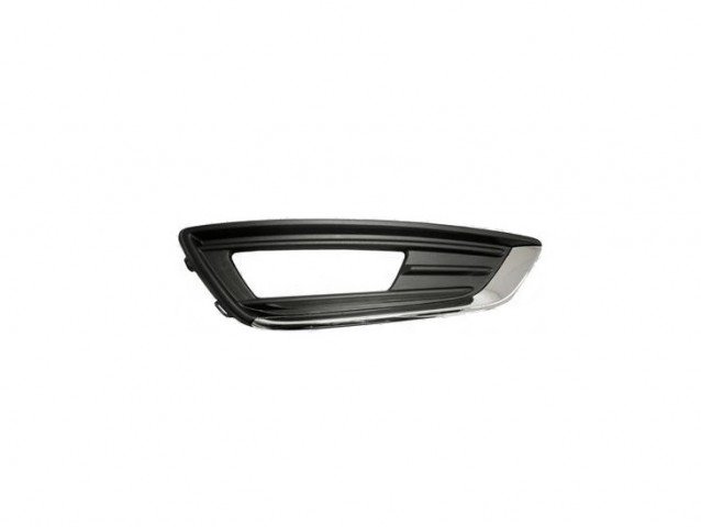 Acessar a peça Grelha direita para choques frente preta com embelezador cromado com buraco nevoeiro