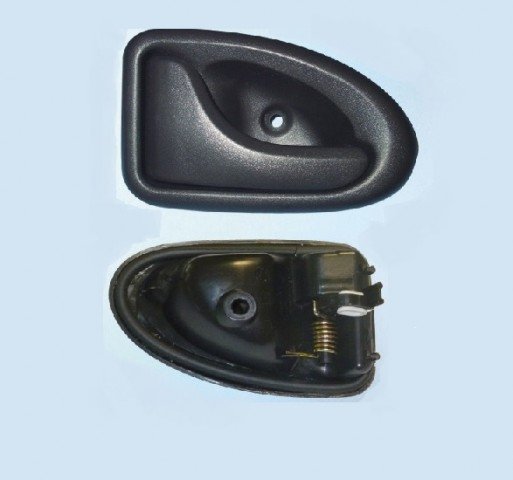 Acessar a peça Puxador interior porta direita preta Acessar a peça Puxador interior porta direita preta