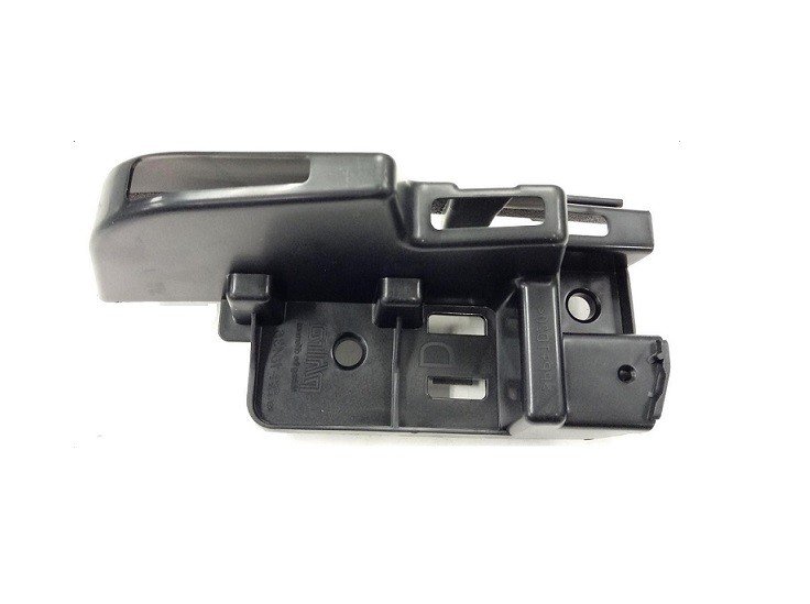 Suporte central esquerdo para choques traseiro (2 portas)