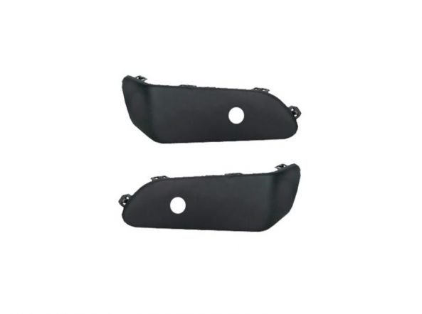 Acessar a peça Kit frisos para choques traseiro com buracos basic Acessar a peça Kit frisos para choques traseiro com buracos basic