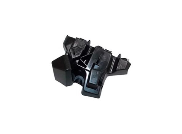 Acessar a peça Suporte direita para choques frente