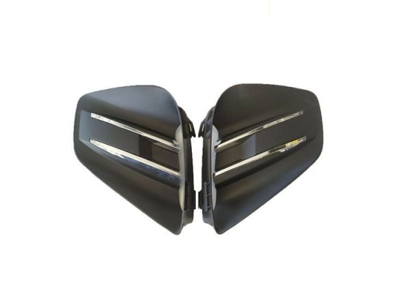 Acessar a peça Kit grelhas para choques frente com friso cromado