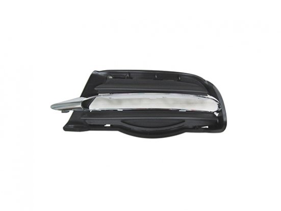 Acessar a peça Grelha esquerda para choques frente preta com friso cromada2011->