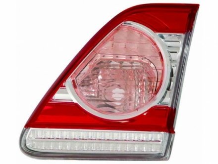 Acessar a peça Farolim traseiro direito interno [sedan]