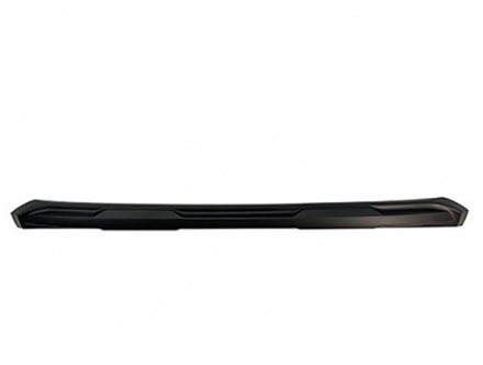 Acessar a peça Friso inferior spoiler para choques frente preta