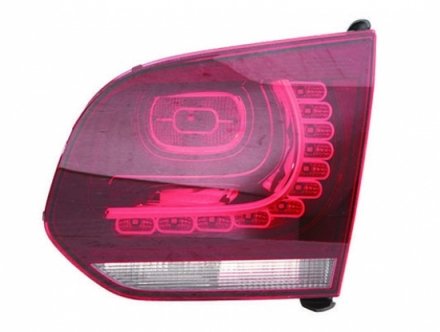 Acessar a peça Farolim traseiro direito led/interior tipo he