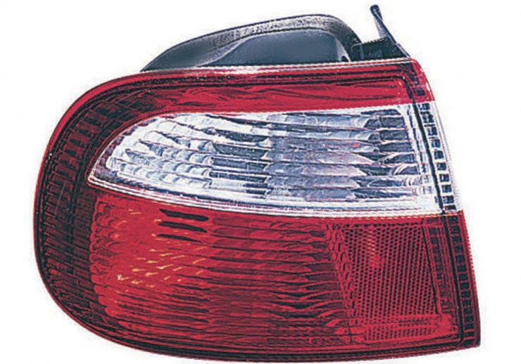 Acessar a peça Farolim traseiro exterior do lado esquerdo