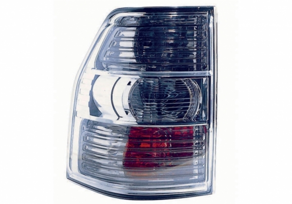 Acessar a peça Grupo optico traseiro esquerdow21w+w21/5w+wy21w 5 portas tipo k