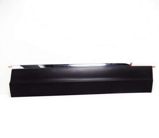 Acessar a peça Friso da porta frente direita