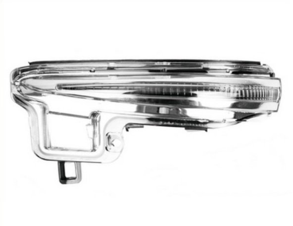 Acessar a peça Luz intermitente retrovisor direito (branca) Acessar a peça Luz intermitente retrovisor direito (branca)