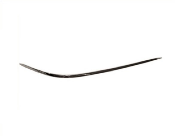 Acessar a peça Friso cromada do para choques frente direito Acessar a peça Friso cromada do para choques frente direito