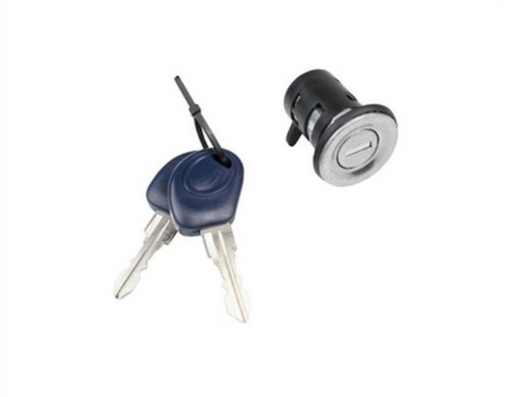 Acessar a peça Duas chaves com fechadura direita (3 portas)