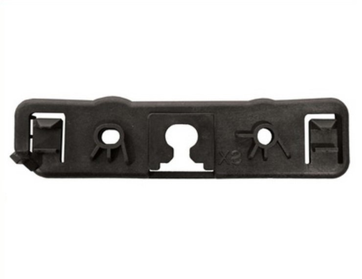 Acessar a peça Braçadeira para choques traseiro direito