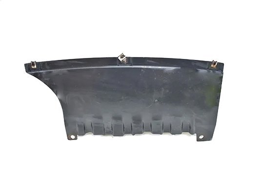 Acessar a peça Tampa central inferior preta para choques traseiro sem gancho