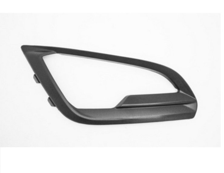 Acessar a peça Friso farol nevoeiro direita, preta