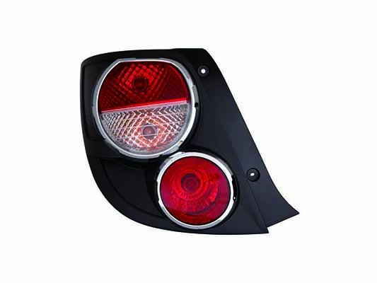 Acessar a peça Farolim traseiro esquerdo, exterior (5 portas)