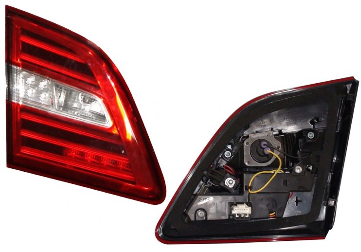 Acessar a peça Farolim traseiro interior esquerdo, LED.