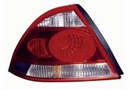 Farolim Traseiro NISSAN Sunny Farolim Traseiro NISSAN Sunny